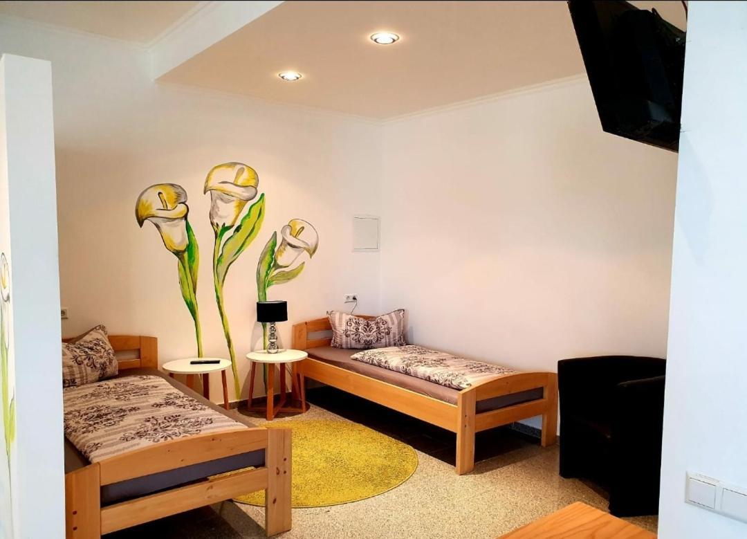 Gaesteappartements Bierfaessl Sinsheim Exteriér fotografie