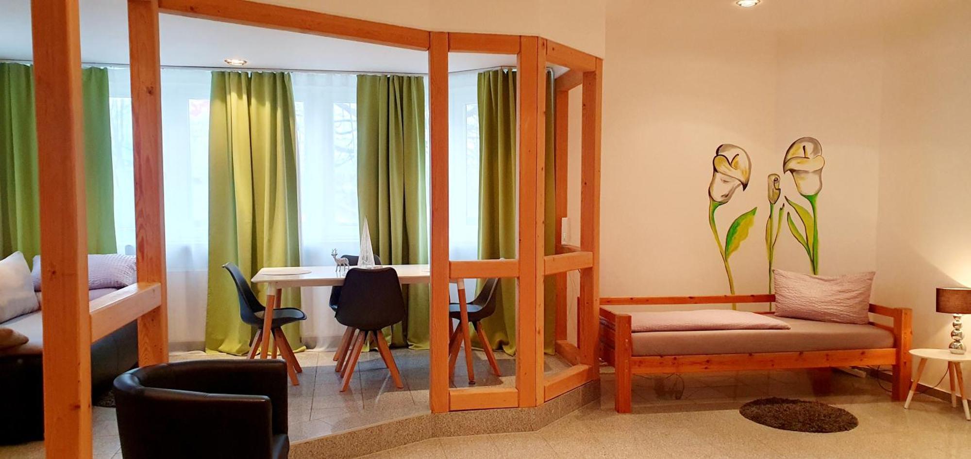 Gaesteappartements Bierfaessl Sinsheim Pokoj fotografie